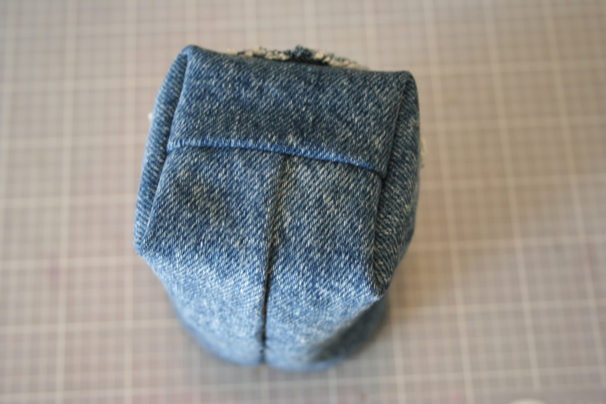 Jeans Pouch