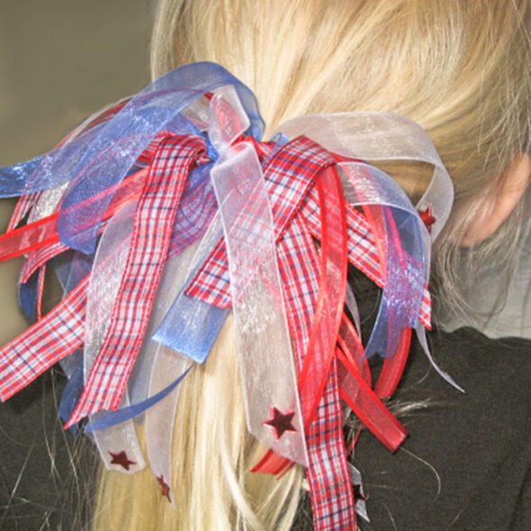 Make Ribbon Embellished Elastic Hair Bows 00 590x590 