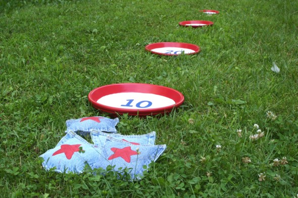 Make a bean bag toss game | Chica and Jo