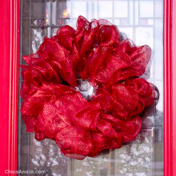 How to Make a Mesh Ribbon Wreath
