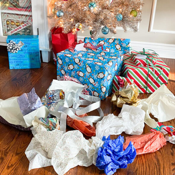 How to Organize Christmas Morning to Reduce the Wrapping Waste Story -  Upcycle My Stuff
