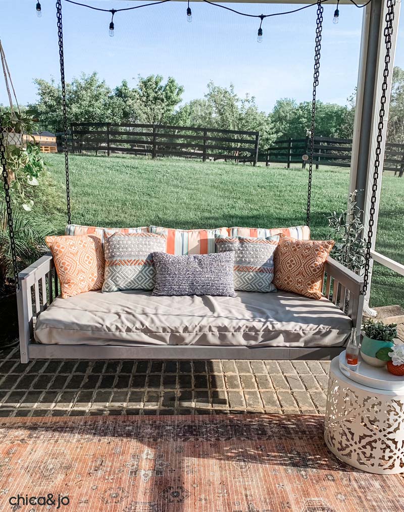 Southern Screen Porch Decorating Ideas | Chica and Jo
