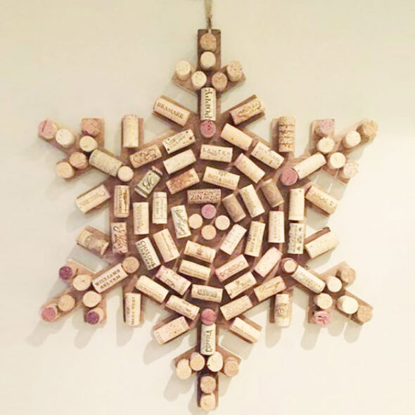 wine cork christmas crafts - cork snowflake decoration