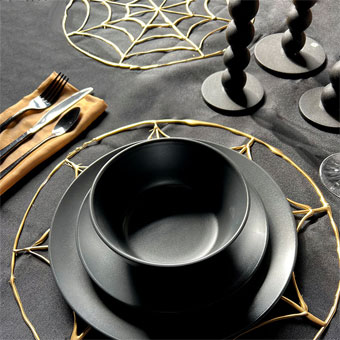 Easy DIY Cobweb Placemats for Halloween