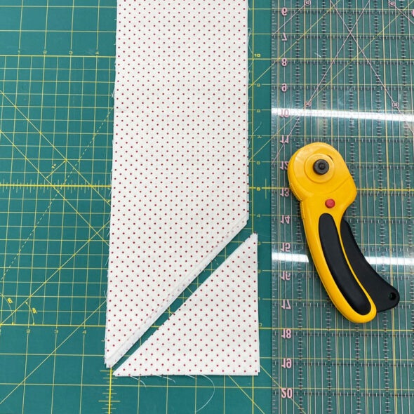 how to make a wreath sash - cut angled tails