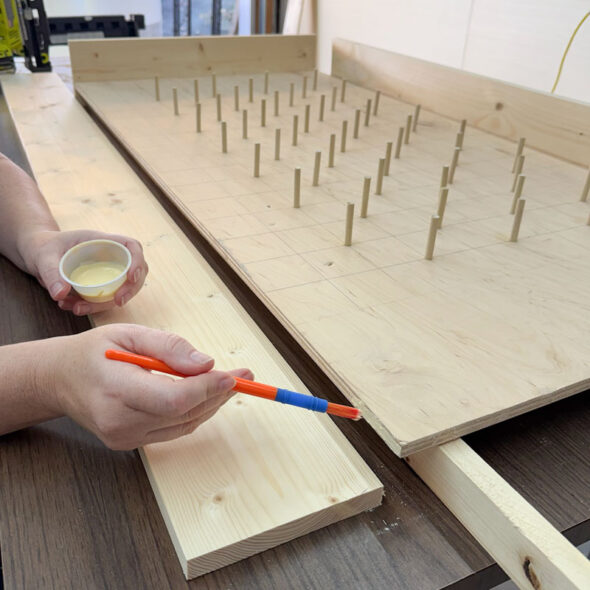 diy plinko board - how to make a plinko - glue the sides