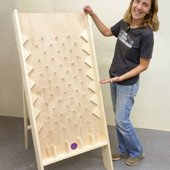 DIY Plinko Board - How to Make a Plinko Board Game